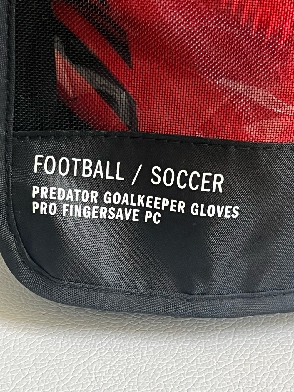 ADIDAS Predator Goalkeeper Gloves - Red Size 8.5 NWT! - Picture 7 of 10